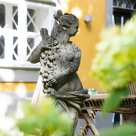Schloss Mit Eigenem Garten & Parkplatz Apartment Salzburg